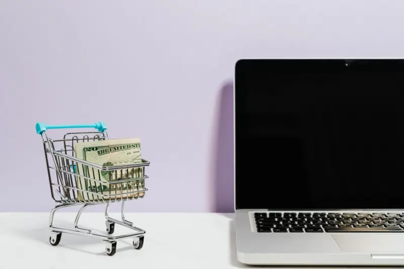 E-commerce Website